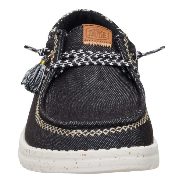 Wendy Funk Embroidered Floral - Black