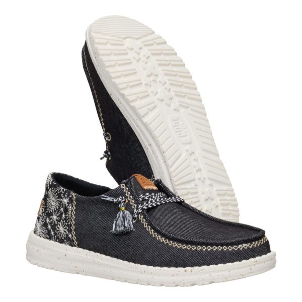 Wendy Funk Embroidered Floral - Black